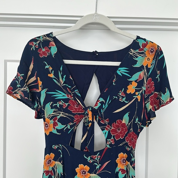 Blush Boutique Maxi Dress - Picture 3 of 6